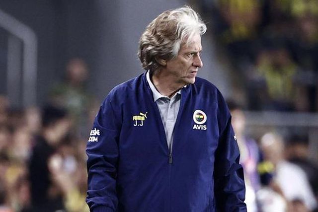 «Sonho chegar à terceira final da Liga Europa»