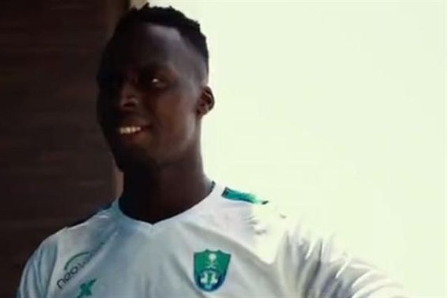 Chelsea continua a arrumar a casa: Guarda-redes confirmado no Al Ahli