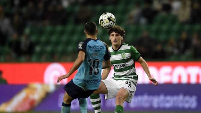 Tanlongo titular em teste para o Arsenal