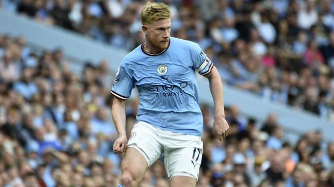 De Bruyne, Laporte e Stones fora dos convocados para Leipzig