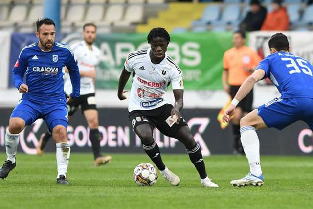 Ex-Benfica deixa Roménia e ruma ao futebol cipriota