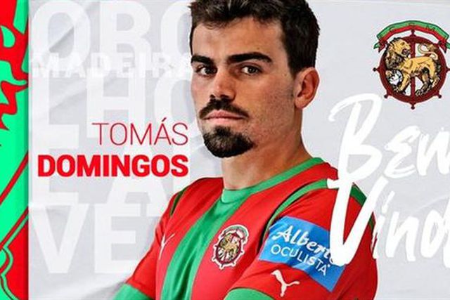 Tomás Domingos assina até 2025