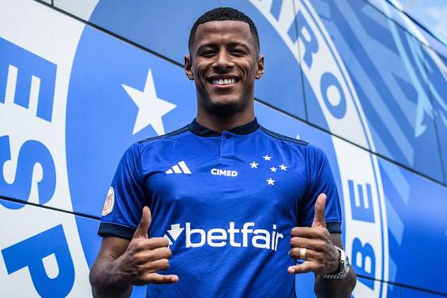 Oficial: Deixa o Sporting e é reforço para Pepa!