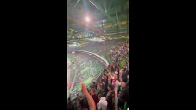 Adeptos do Arsenal provocam sportinguistas: «Tal como o Benfica, somos líderes na liga»