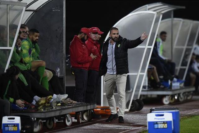 Oficializada a saída de Ricardo Sousa