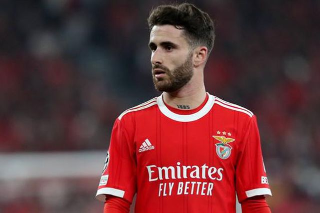 'Tribunal da Luz' abre a porta da saída a Rafa