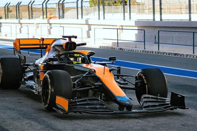 Mick Schumacher em Portimão no McLaren de 2021