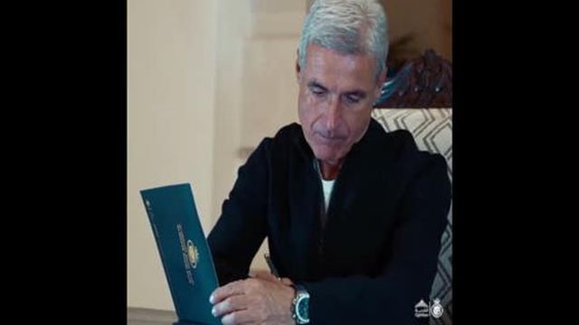 As primeiras imagens do treinador Luís Castro a trabalhar com o plantel do Al-Nassr.