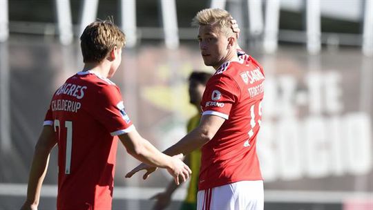 Tengstedt e Andreas Schjelderup titulares na Reboleira