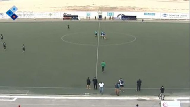 Bola para a final do campeonato chegou… num burro