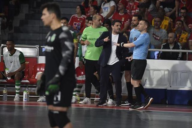 «Era importante ser tricampeão quando o adversário fez investimento brutal»