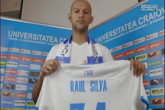 Raul Silva anunciado no Universitatea Craiova