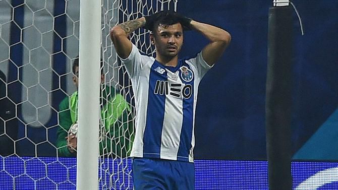 «FC Porto não aceitou proposta do Milan por Corona»