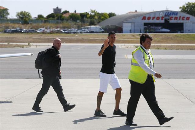 O campeão (do Mundo) voltou: Di María aterrou em Tires! (fotogaleria)
