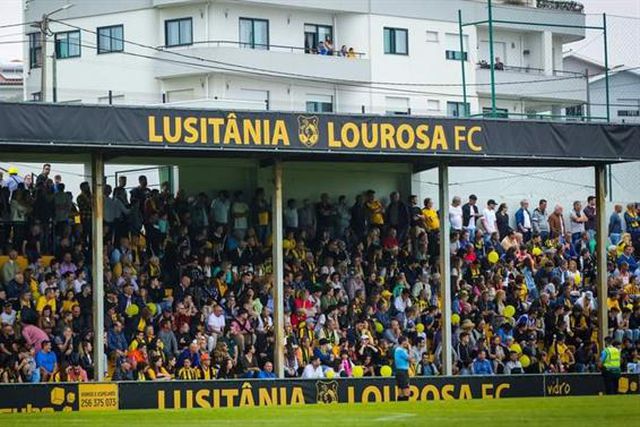 Oficial: Lourosa promove quatro juniores à equipa principal