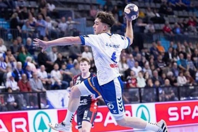 Sporting paga cláusula de Jan Gurri