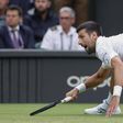Djokovic passeia rumo à 9.ª final em Wimbledon