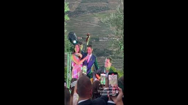 Bernardo Silva fez dueto improvável com António Zambujo na sua festa de casamento