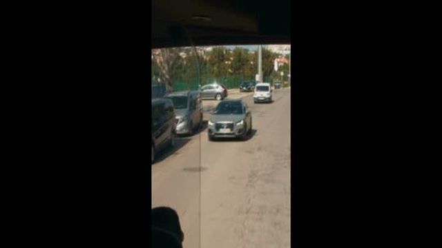 Além de novo treinador, também há novo autocarro… ecológico