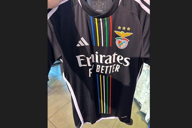 Foi ao 'paraíso' das camisolas nos EUA e descobriu a nova do Benfica!