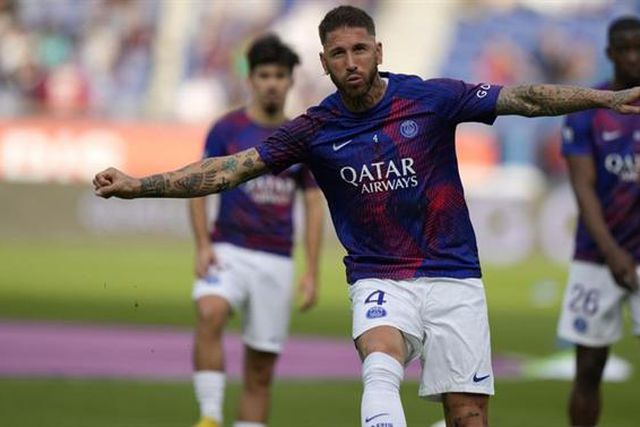 Lesão de Kimpembe abre a porta à renovação de Sergio Ramos