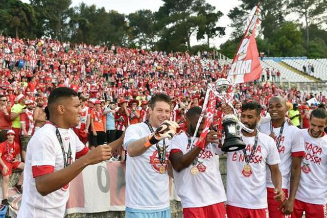 Troféu da Taça de Portugal recuperado e entregue domingo
