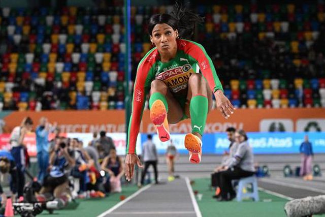 Europeus de pista coberta: Patrícia Mamona medalha de bronze no triplo salto