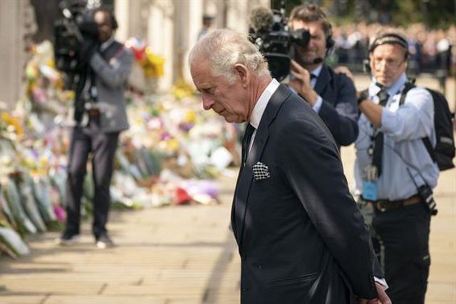 Carlos III proclamado Rei