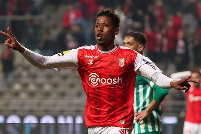 Golo de bicicleta de Banza: os pontos em comum com... CR7 (vídeos)