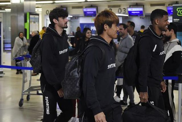 Veja a partida dos leões para o norte (com uma novidade nos convocados)