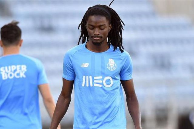 Romário Baró também foi chamado