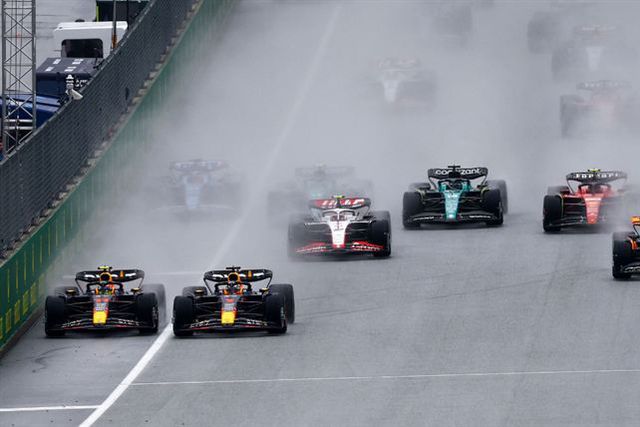 Verstappen ganha Sprint na Áustria