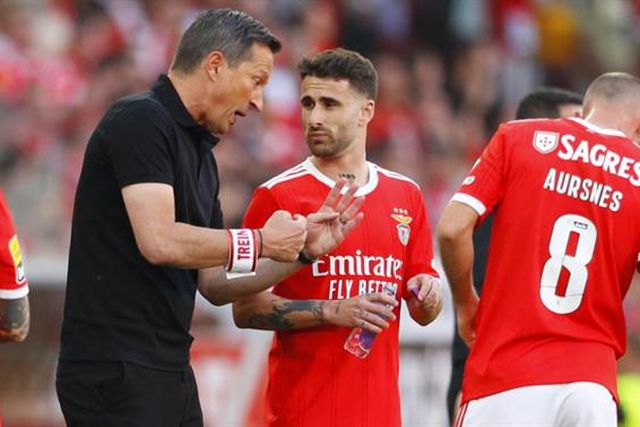 Renovação está parada mas Schmidt conta com Rafa