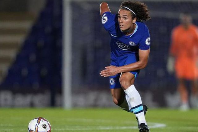 Oficial: médio emprestado ao Heerenveen