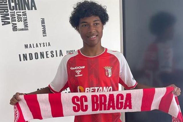 Filho de Lourenço reforça juniores