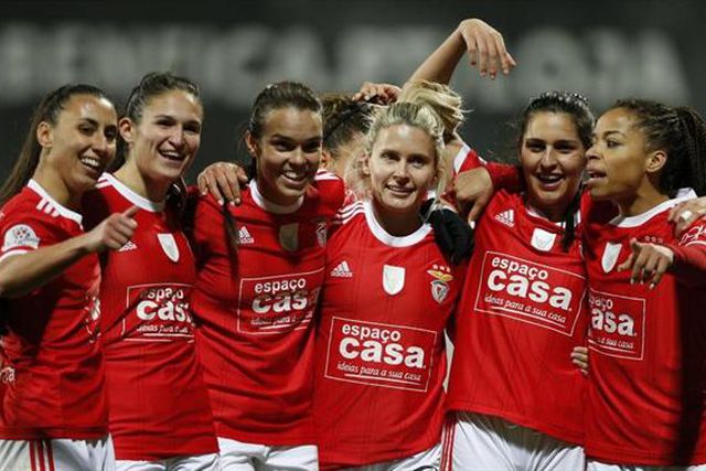 Goleada do Benfica na primeira derrota caseira do Famalicão