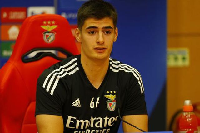 «A mentalidade é diferente, os jogadores estão a dar tudo pelo emblema»