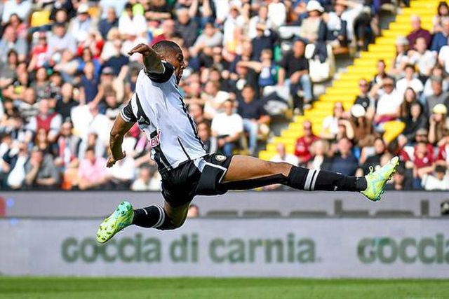 Beto no radar da Fiorentina