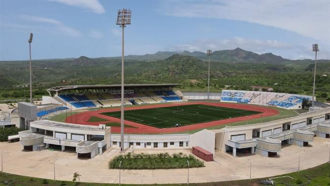 Cabo Verde segue proposta de Infantino e 'batiza' Estádio Nacional de Pelé