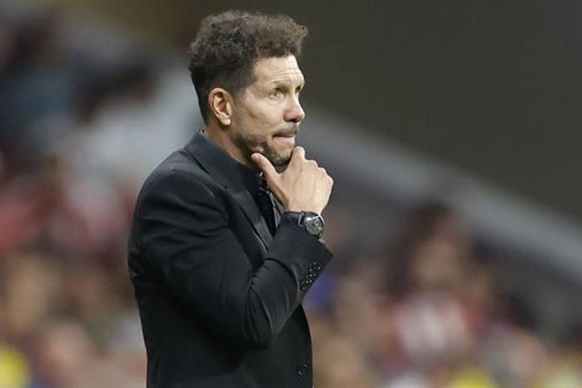 Sauditas tentam Diego Simeone