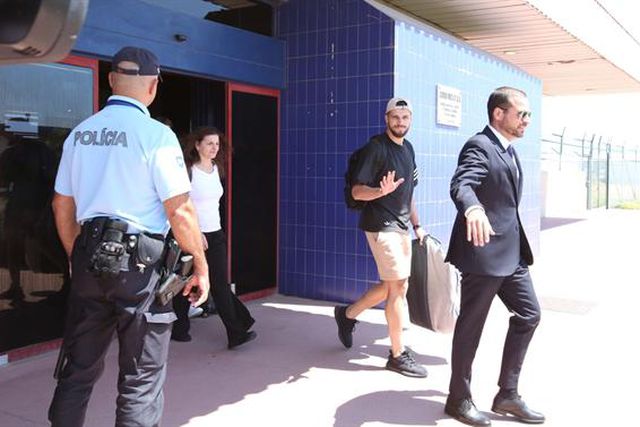 Jurásek já está em Portugal (fotogaleria) - as primeiras palavras do reforço checo!