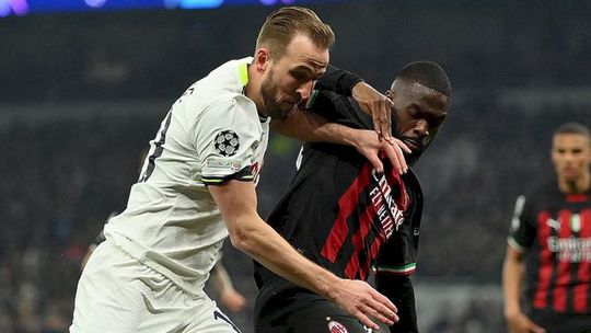 Milan, com Rafael Leão, elimina o Tottenham