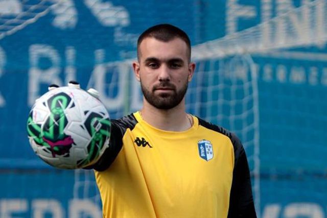 Oficial: Guardião Bursac até 2027