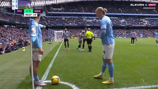 Grealish e Haaland testam a paciência ao Newcastle (vídeo)