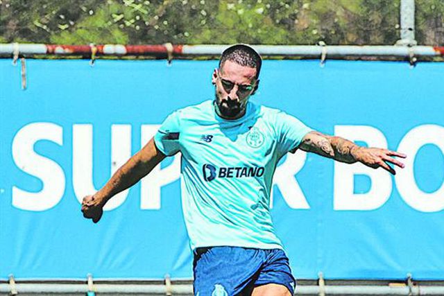 Médio dos dragões continua 'encostado' na B