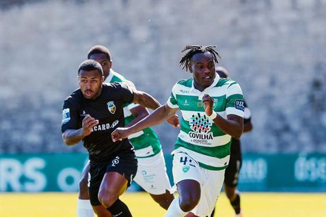 Farense perde e cai para quarto, Nacional vence B SAD (veja os golos)