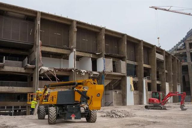 Camp Nou irreconhecível!