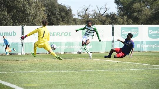 Veja os três golos de Fatawu na Youth League