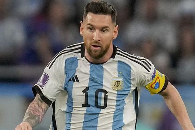 «Poderá ser um problema se Messi continuar a jogar pela Argentina»