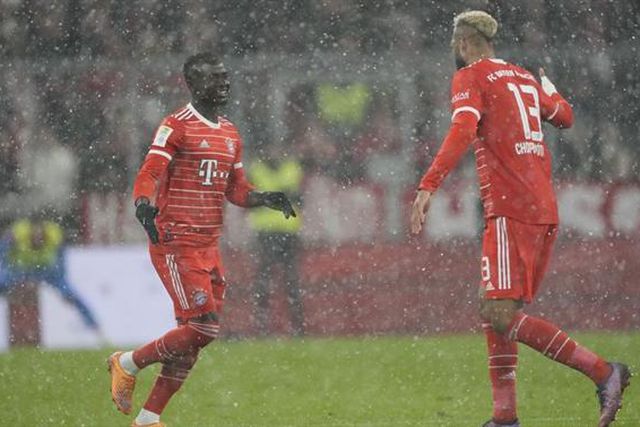 Bayern mete Union Berlim na ordem e reassume liderança partilhada (veja os golos)